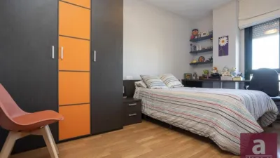 Flat on Calle de Miguel Serrano photo 29