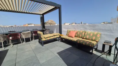 Apartment on Avenida del General Marvá photo 3