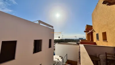 Casa – Guardamar del Segura, Urbanització Pinar de Guardamar - Más