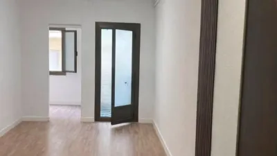Apartment in La Guineueta photo 2