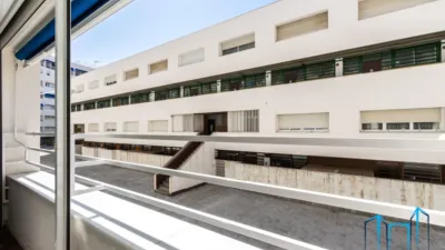 Piso en Carrer de Martí 'l'Humà' photo 15