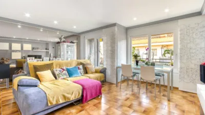 Penthouse in Carrer del Puig Rom photo 4