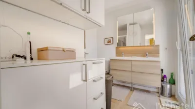 Chalet on Carrer de Josep Pla photo 10