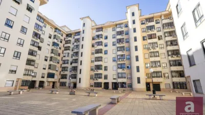 Flat on Calle de Miguel Serrano photo 44