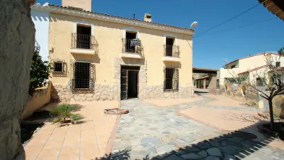 Rustic finca on Calle Polígono 23 Paraje 36 Cisconar photo 17