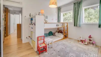 Chalet on Carrer de Josep Pla photo 11