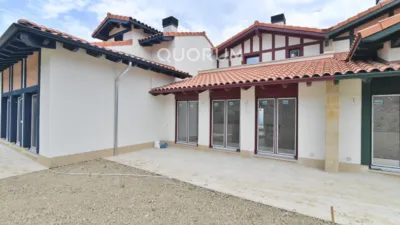 Terraced house on Calle de Arritugane photo 6