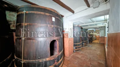 Rustic Finca on Calle Soneja photo 14