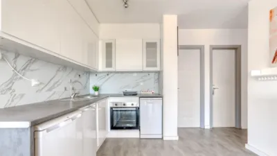 Apartment on Carles Fages de Climent Street photo 11