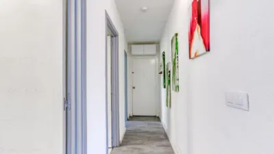 Apartment on Carles Fages de Climent Street photo 22