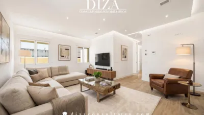 Penthouse on Calle del Maestro Alonso photo 2