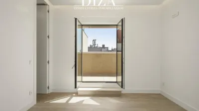 Penthouse on Calle del Maestro Alonso photo 19