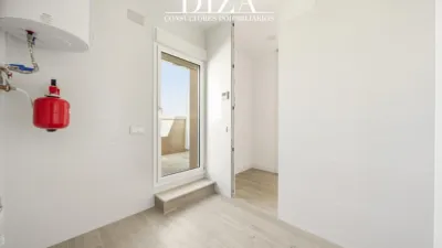 Penthouse on Calle del Maestro Alonso photo 50
