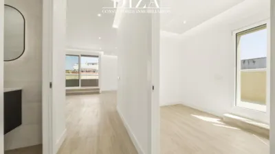 Penthouse on Calle del Maestro Alonso photo 26