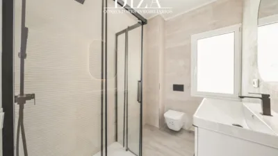 Penthouse on Calle del Maestro Alonso photo 35