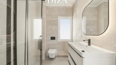 Penthouse on Calle del Maestro Alonso photo 36