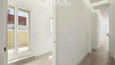 Penthouse on Calle del Maestro Alonso photo 27