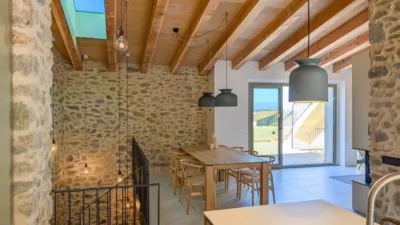 Chalet on Pirineus Street photo 14