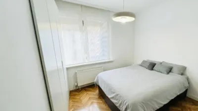 Apartment in Listing photo 3