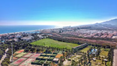 Penthouse on Avenida de la Alhambra photo 40