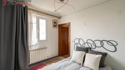 Apartment on Calle de María Cristina photo 8