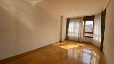 Apartment on Avenida de Casado del Alisal photo 6