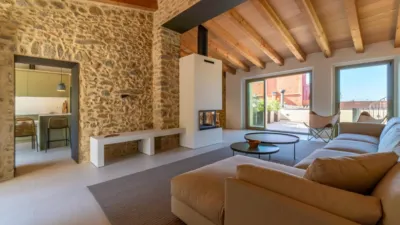 Chalet on Pirineus Street photo 6