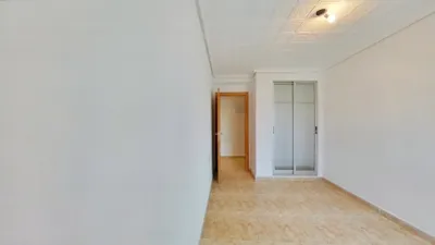 Apartment in Xirivella photo 4
