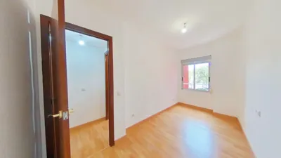 Flat in Aldaia photo 18