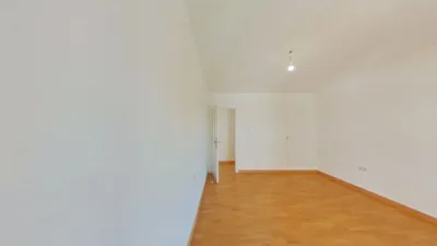 Flat in Xirivella photo 8
