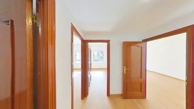 Apartment in Centre photo 18