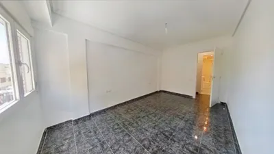 Apartment in Centre photo 8