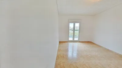 Apartment in Xirivella photo 9