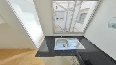 Apartment in Centre photo 20