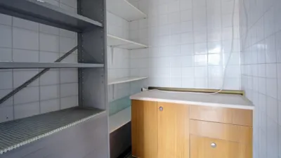 Apartment in Alhamar photo 14