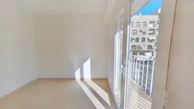 Apartment in Centre photo 12