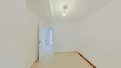 Apartment in Centre photo 9