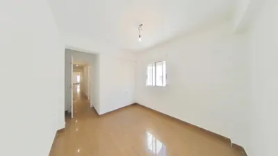 Apartment in Centre photo 9