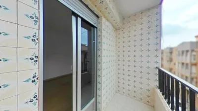 Apartment in Alfafar photo 2