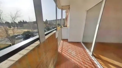 Apartment on Juan XXIII-Rochelambert photo 2
