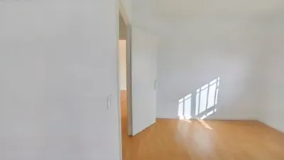Apartment on Juan XXIII-Rochelambert photo 11