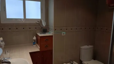 Flat in Patraix photo 17