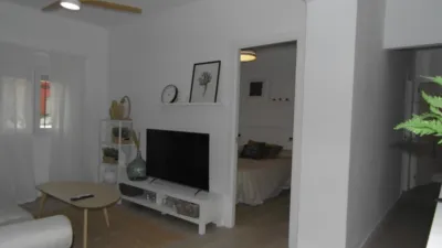 Flat on Calle Álvaro de Luna photo 3