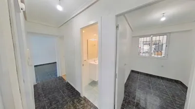 Apartment in Centre photo 26