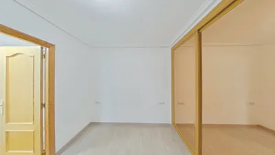 Piso en Campoamor photo 12