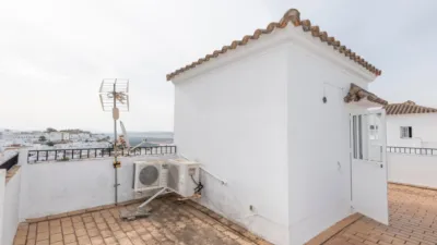Terraced House in Correos photo 4