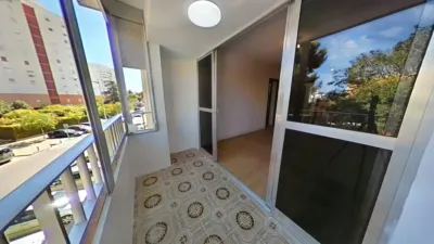 Apartment on Juan XXIII-Rochelambert photo 2