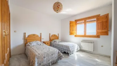Chalet en venta en Calle del Río Duero, Aljomahima-Ermita Nuestra Señora de las Nieves (Las Gabias) de 425.000 €