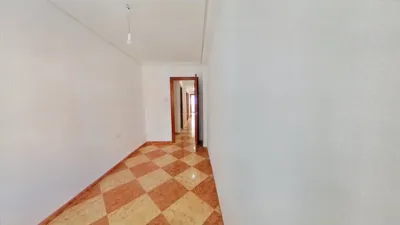 Apartment in Centre photo 11