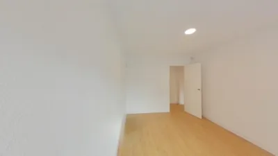 Apartment in Centre photo 5